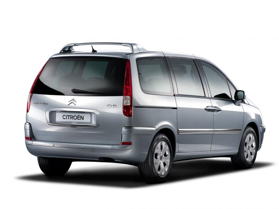  Citroen C8 2008 года  (фото 8 из 16)